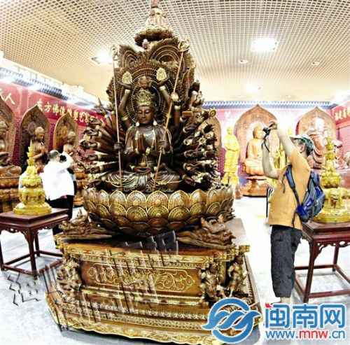 尊龙凯时人生就是博厦门佛事用品展琳琅满目 养生之旅引领健康(图5)